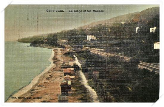 Rare, une vue coloris�e prise depuis l'ancien phare en direction cette fois de Cannes