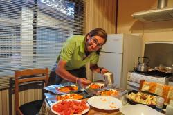 Ben pr&eacute;pare le repas de No&euml;l