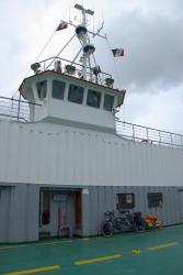 On prend le bateau pour rejoindre l'&icirc;le de Chilo&eacute;