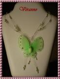 Papillon vert et blanc