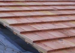 Couverture de toit en bois