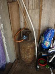 utilisation de bouteilles de gaz a Rio Sucio en  Colombie pour la cuisine