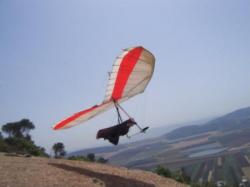 Depart du Mont tabor en deltaplane