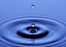Eau b&eacute;nite