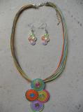 Parure �mail ronds pastel