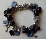 Bracelet 2rangs m�tal-noir, nacre et clef