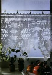 2921 CCHS rideaux bistrot motif graphique crochet d'art