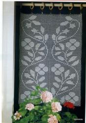 2926  cchs rideaux motif fleur crochet d'art