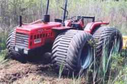 Antonio Carraro Tractor with terra tires