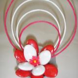 Petit pot de fleur en drag�es