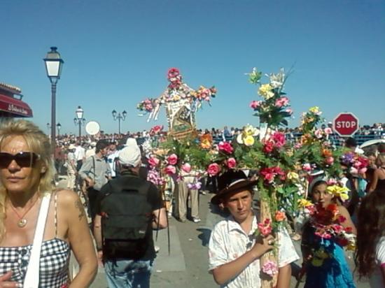 Procession Saintes Maries de la mer